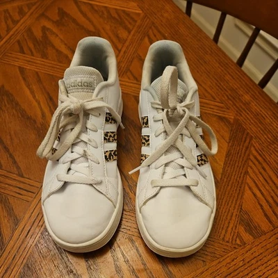 Adidas Sneakers Size 5 Grand Court Tennis White Leopard Cloudfoam Comfort - Image 1 of 4