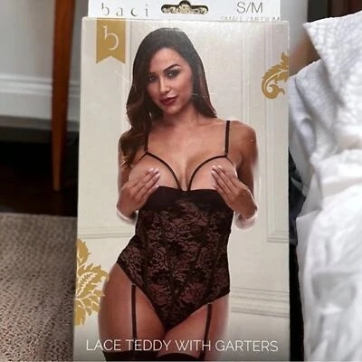 Белье Baci — кружевной плюшевый мишка с подвязками. Размер маленький/средний. Черный. Новый с Ярлыками. - Изображение 1 из 3