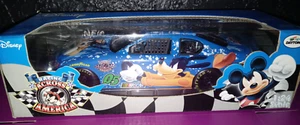 Disney Goofy • DAYTONA 500 • Racing Across America Plush Race Car-Sealed - Picture 1 of 2