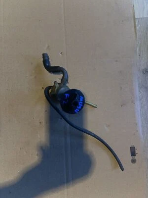 Honda CBR600F2 1994 cierre de combustible válvula de grifo 16950-MV9-023 Foto 1 de 2