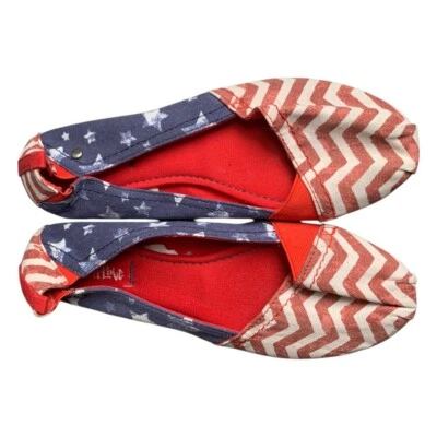 Mad Love Women's Shoes Size 10 Flats Patriotic USA Flag Flats Cushion - Image 1 of 4