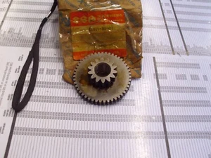 NOS OEM Suzuki 1972-77 GT550 Kick Start Starter Idle Gear 12611-34001, LAST ONE# - Picture 1 of 8