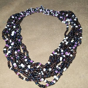 Glas Rocailles Multi-Strang Lila Halskette. - Bild 1 von 3