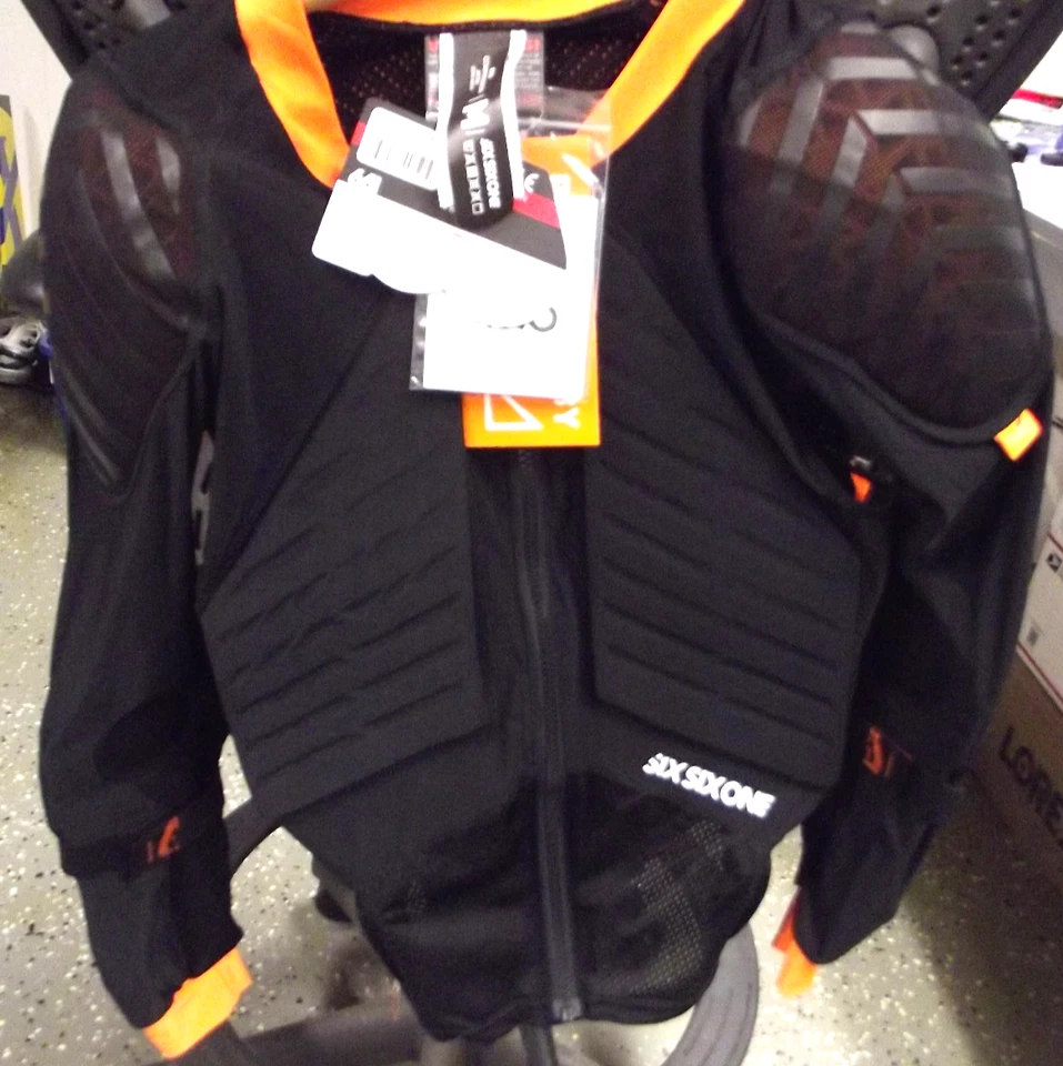 Chaqueta de Compresión 661 Evo Moto MX Ciclismo Bajo Armadura Manga Larga Talla M Foto 1 de 4