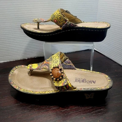 Alegria 凉鞋女式 US 7.5 EUR 38 Carina Perennial 黄色丁字鞋 — 第 1/4 张图片