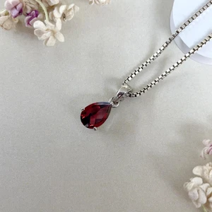 Natural 15 Ct Garnet Pendant Gemstone In Solid 925 Sterling Silver with Chain - Picture 1 of 6