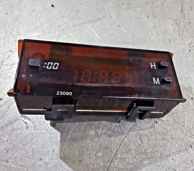 Toyota MR2 Roadster Mk3 1999-2007 Dashboard LCD Digital Clock Display Panel - Image 1 of 4