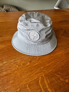 Stone Island Bucket Hat, Nylon metal, perlgrau, Gr. XL, neu - Bild 1 von 4