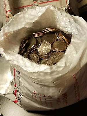 1000 Circulated Kennedy Half Dollars ($500 Face) Random Dates & Mint Marks - Image 1 of 4