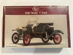Lindberg 6603 1/16 Scale 1910 Ford Model T Torpedo Roadster Plastic Model Kit - Picture 1 of 6