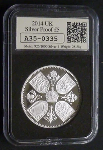 Moneda de 5 libras esterlinas del Reino Unido prueba plata .925 primer cumpleaños príncipe George 2014 en losa DateStamp - Imagen 1 de 4