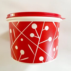 Tupperware Holiday Round Canister 1.7L Hostess Gift NOS Holly Berry White & Red - Picture 1 of 11