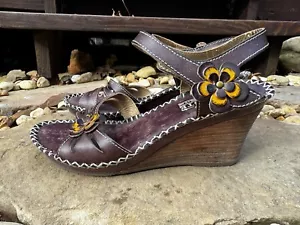 Spring Step L'Artiste Women's Sz 38/7.5 Lilith Brown Wedge Sandal Flowers Artsy - Picture 1 of 11