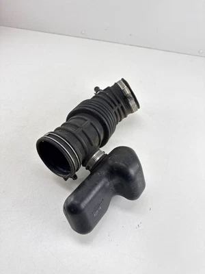 Nissan Elgrand E51 2004 Intake resonator CAI2718 - Imagen 1 de 4