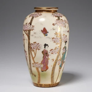 Japanische Satsuma Meiji Shimazu Gold Beige Porzellan Geisha Kirschblüten Vase - Bild 1 von 7