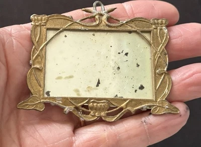 Espejo de metal vintage antiguo para casa de muñecas 1:12 Foto 1 de 3