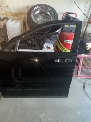 2011-2021 JEEP GRAND CHEROKEE FRONT LEFT DRIVER SIDE DOOR BLACK OEM - Image 1 of 3