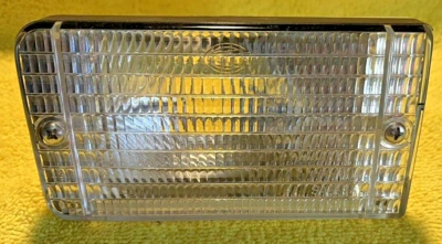 OE VW-Germany Front Left Signal Lens for 85-87 Audi 4000CS, 4000 Quattro, Coupe Foto 1 de 3