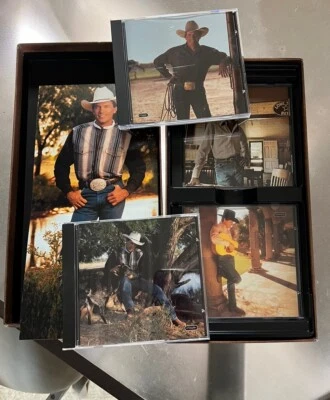 George Strait Vintage Collectors CD Boxed  Set Collection & Keepsake Book, 4 CDs Foto 1 de 4