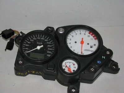 1998 - 2000 HONDA VTR1000F SUPERHAWK OEM METRIC DASH CLUSTER METER 37100-MBB-671 - Imagem 1 de 4