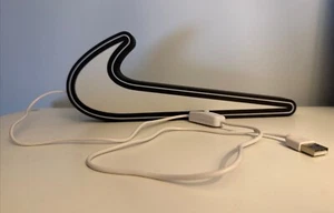 Nike Tick Illuminated Night Light Lightbox Wall Mounted Sign Bedroom Mancave etc - Picture 1 of 3