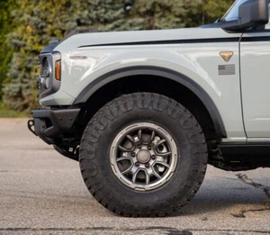 Roush Bronco Wheel and Tire Package 35's - Picture 1 of 6