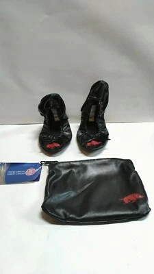 NCAA Arkansas Razorbacks Logo Womens Foldable Flats Shoes w Clutch Bag. Size S. - Image 1 of 3