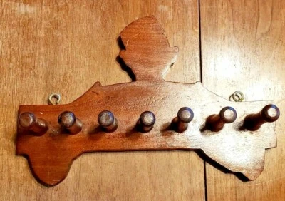 ВИНТАЖНЫЙ РЕЗНОЙ ДЕРЕВЯННЫЙ НАСТЕННОЕ КРЕПЛЕНИЕ 7 КОЛЫШЕК КЛЮЧ ШАРФЫ ГАЛСТУКИ ДЕРЖАТЕЛЬ - Изображение 1 из 4