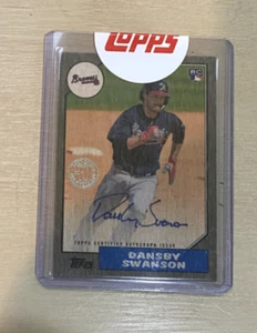 2017 TOPPS DANSBY SWANSON AUTO 09/10 RC 1987 WOOD GRAIN STRAIGHT FROM TOPPS - Picture 1 of 2