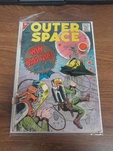 Outer Space Volume 3 Number 21 1959 - Picture 1 of 18