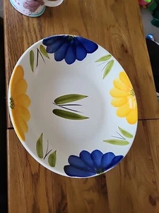 Enorme CIOTOLA FRUTTA/INSALATA Italiana da 13"" con Fiori Gialli e Blu, Eccellente - Foto 1 di 5