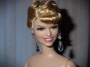 Pillow Talk Doris Day Barbie NUDE OOAK Faux Swarovski Ohrringe ~ Neu ohne Verpackung - Bild 1 von 21