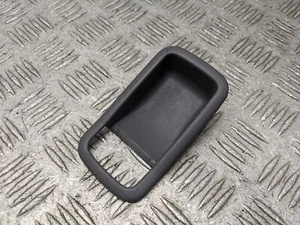 NISSAN MICRA GX AUTO K11 1998-2000 INTERIOR HANDLE TRIM (N/S/R) REAR PASSENGER - Picture 1 of 3