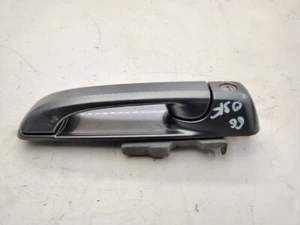 JEEP GRAND CHEROKEE WK RIGHT FRONT DOOR HANDLE - Picture 1 of 2