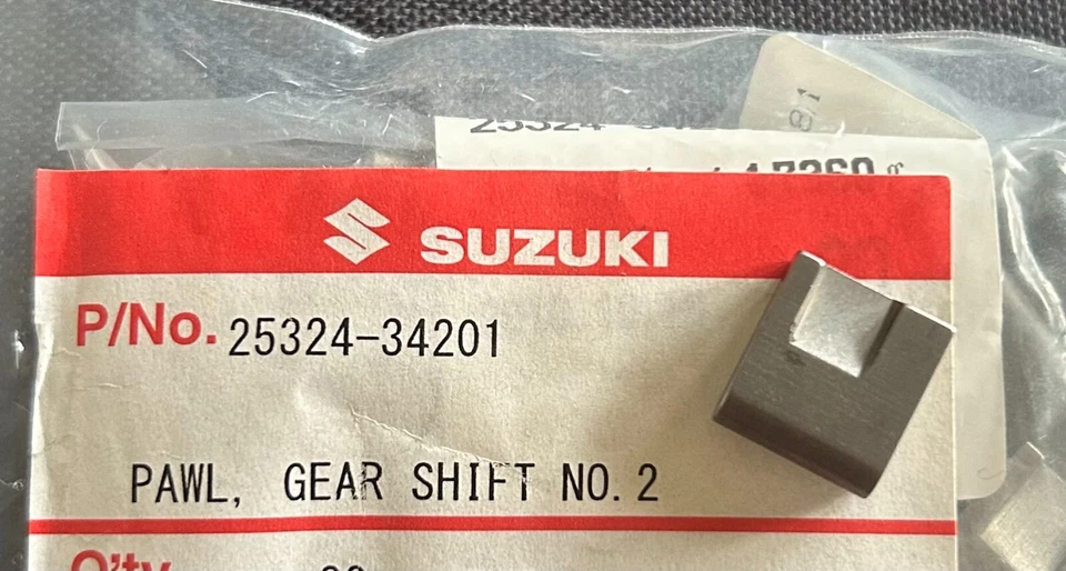 Nuevo palanca de cambios OEM Suzuki 25324-34201 Foto 1 de 1