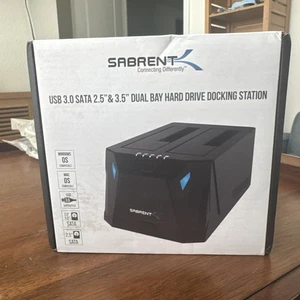 Station d’accueil pour disque dur double baie Sabrent USB 3.0 SATA 2,5” et 3,5” - Photo 1/3