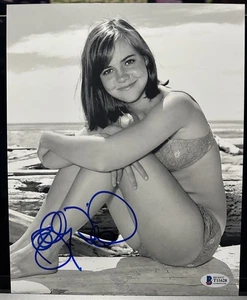 SALLY FIELD SIGNED PHOTO 8X10 SEXY FEET AUTOGRAMM MRS ZWEIFELFIRE BECKETT COA - Bild 1 von 3