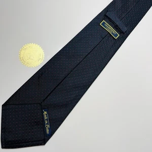 "Corbata de seda tejida azul oscuro Giampiero Cravatte con micropunto rojo 60x4,25"" 7 pliegues" - Imagen 1 de 13