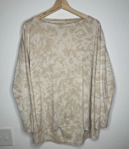 Lululemon Back in Action Langarm-T-Shirt Tee Größe 14 khaki Batik - Bild 1 von 6