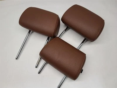 2011-2016 BMW 535i RH LH ЦЕНТРАЛЬНЫЙ КОМПЛЕКТ ИЗ 3 ЗАДНИХ ПОДГОЛОВНИКОВ КОРИЧНЕВАЯ КОЖА - Изображение 1 из 4