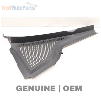 2017-2019 VW GOLF ALLTRACK - Right RAIN TRAY / Water Deflector 5GM819404 - Image 1 of 4