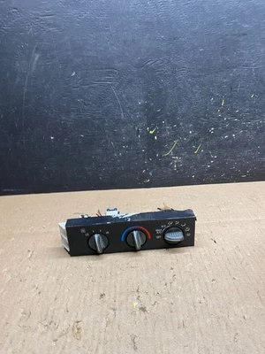 1996 - 2000 GMC Savana Chevrolet Express 1500  Climate Control A/C t4947 DG - Image 1 of 4