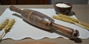 Antique Wooden Large Chapati Bread Rolling Pin Belan Original Old Hand Carved - Picture 1 of 6