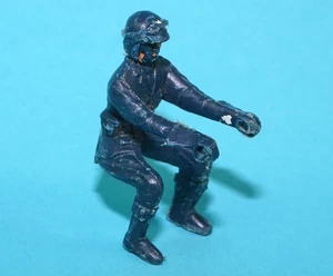 MATCHBOX ORIGINAL SPARE PART SUPERFAST #33 POLICE MOTORCYCLE RIDER FIGURE DRI... - Picture 1 of 2