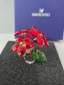 SWAROVSKI Crystal Glass Red Green Poinsettia Figurine Festive with Original Box - Picture 1 of 8