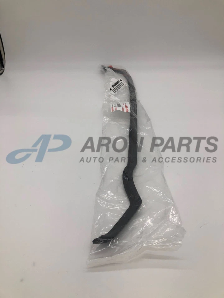 REAR DOOR-Front Weather Strip Right Lexus TOYOTA RX450h 16-18 678950E051 - Изображение 1 из 4