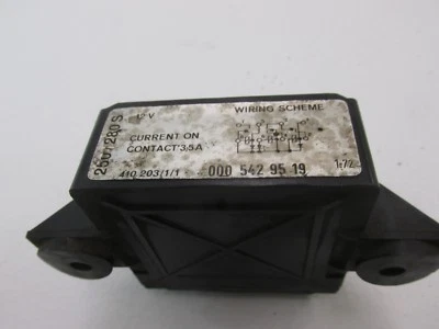 MERCEDES-BENZ W114 W115 250C 280C, CONTROL RELÉ EMISIONES, 0005429519 Foto 1 de 4