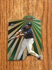 Tony Gwynn 1998 Bowman's Best Mirror Image Fusion # MI17 Die-Cut Insert (1:12)