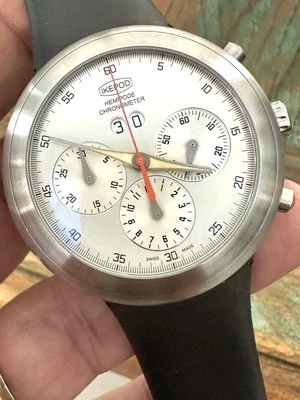 CRONÓGRAFO AUTOMÁTICO COLECCIONISTAS IKEPOD GRAN FECHA, DISEÑO MARC NEWSON, ¡MIRA! Foto 1 de 4