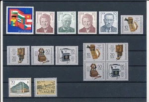 D464833 East Germany Nice selection of MNH stamps - Picture 1 of 1